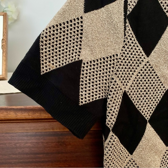 Zara Gold and Black Argyle Sweater, Size Medium - Picture 6 of 10